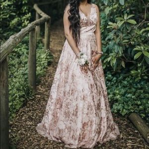 Selling a prom/sweet 16 dress